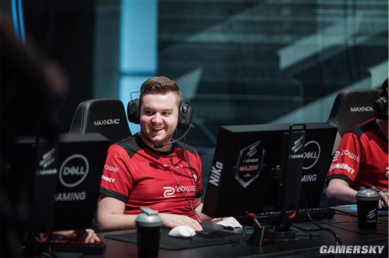 外媒发布lol全球战力排行榜：T1、V5稳居第一、第二 JDG升至第三！