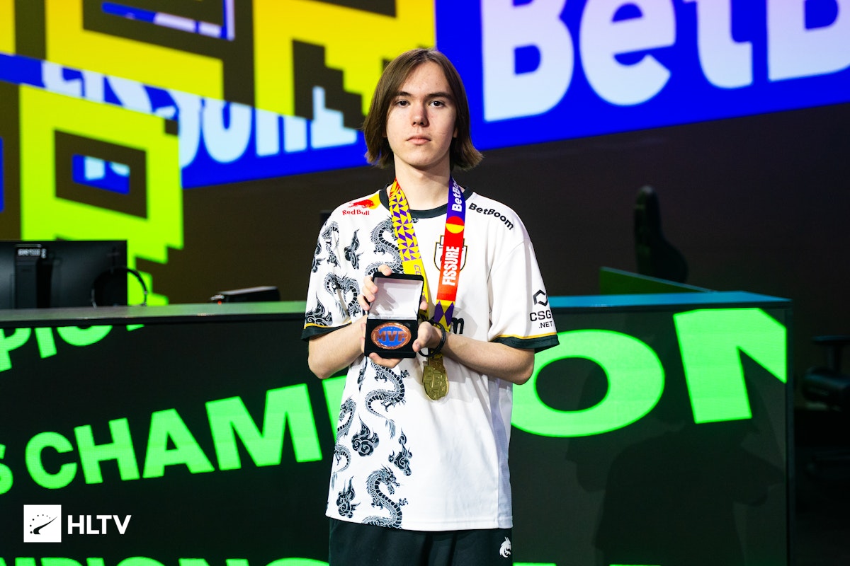 【lpl战报】WE 2-0 RNG：WE完美团战发挥 以下克上成功战胜RNG